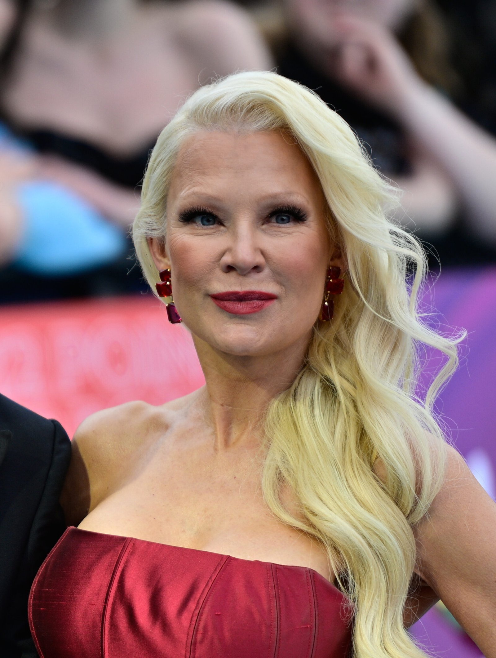 Finland Wins Eurovision 2026: Linda Lampenius and Pete Parkkonen Claim Victory in Vienna with 'Liekinheitin'